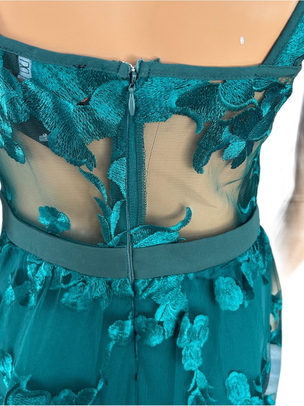 NWT Blithe Emerald Mesh Floral Evening Dress - Picture 8 of 9